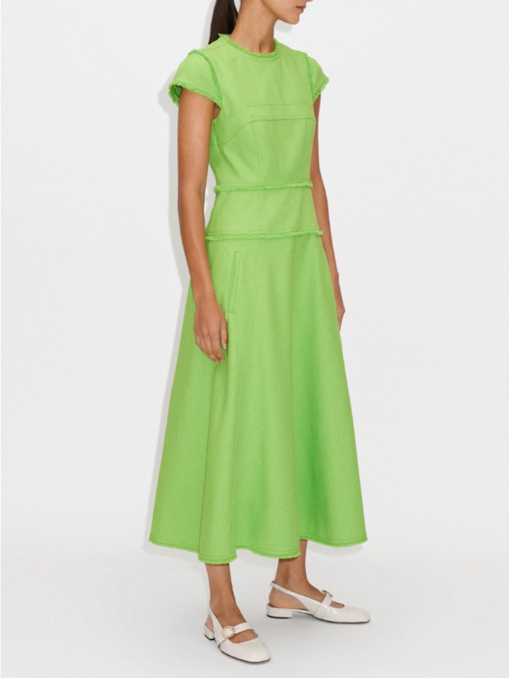 ME + EM Textured Cap Sleeve Midi Dress in Green Size: 4
